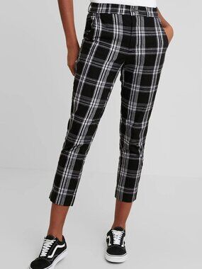 Hollister Plaid Ankle Pants – Size XS – Black & White Cropped Pants